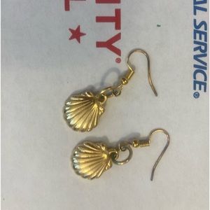 Gold seashell earrings, small, delicate, beautiful and fun to wear